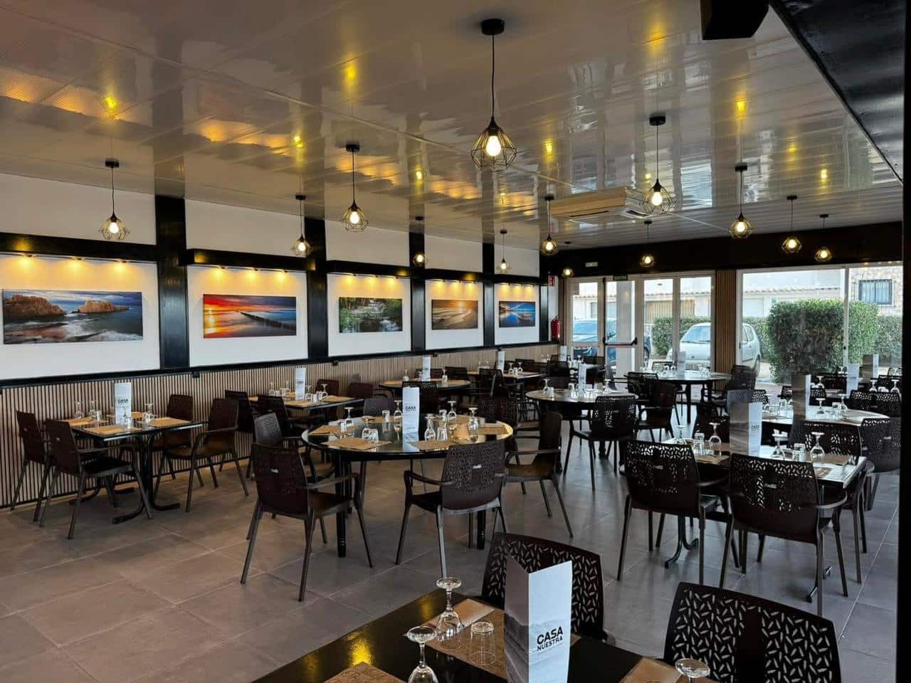 6 bedroom Business for sale in Empuriabrava - € 129,000 (Ref: 9598219)