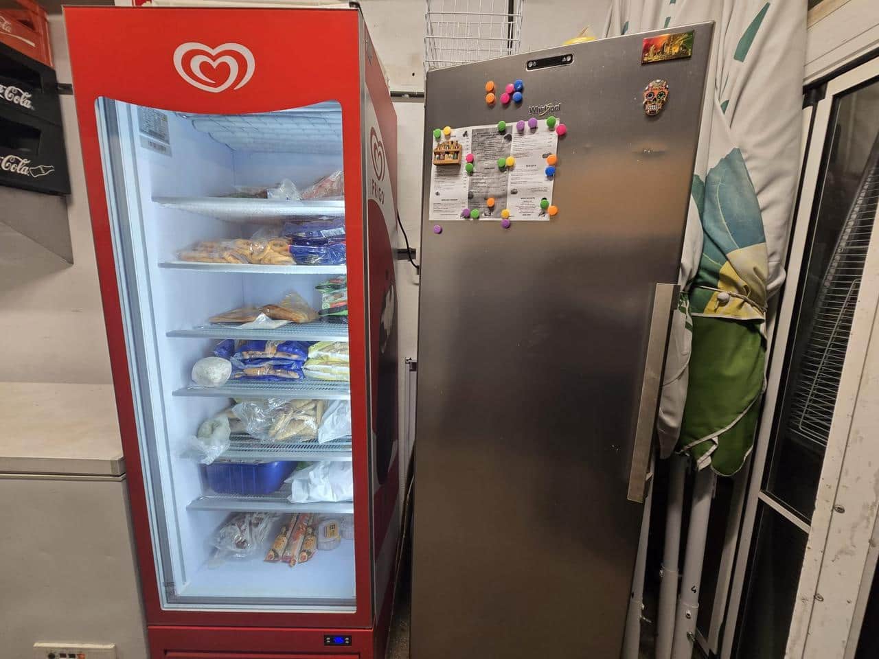 6 bedroom Business for sale in Empuriabrava - € 129,000 (Ref: 9598219)