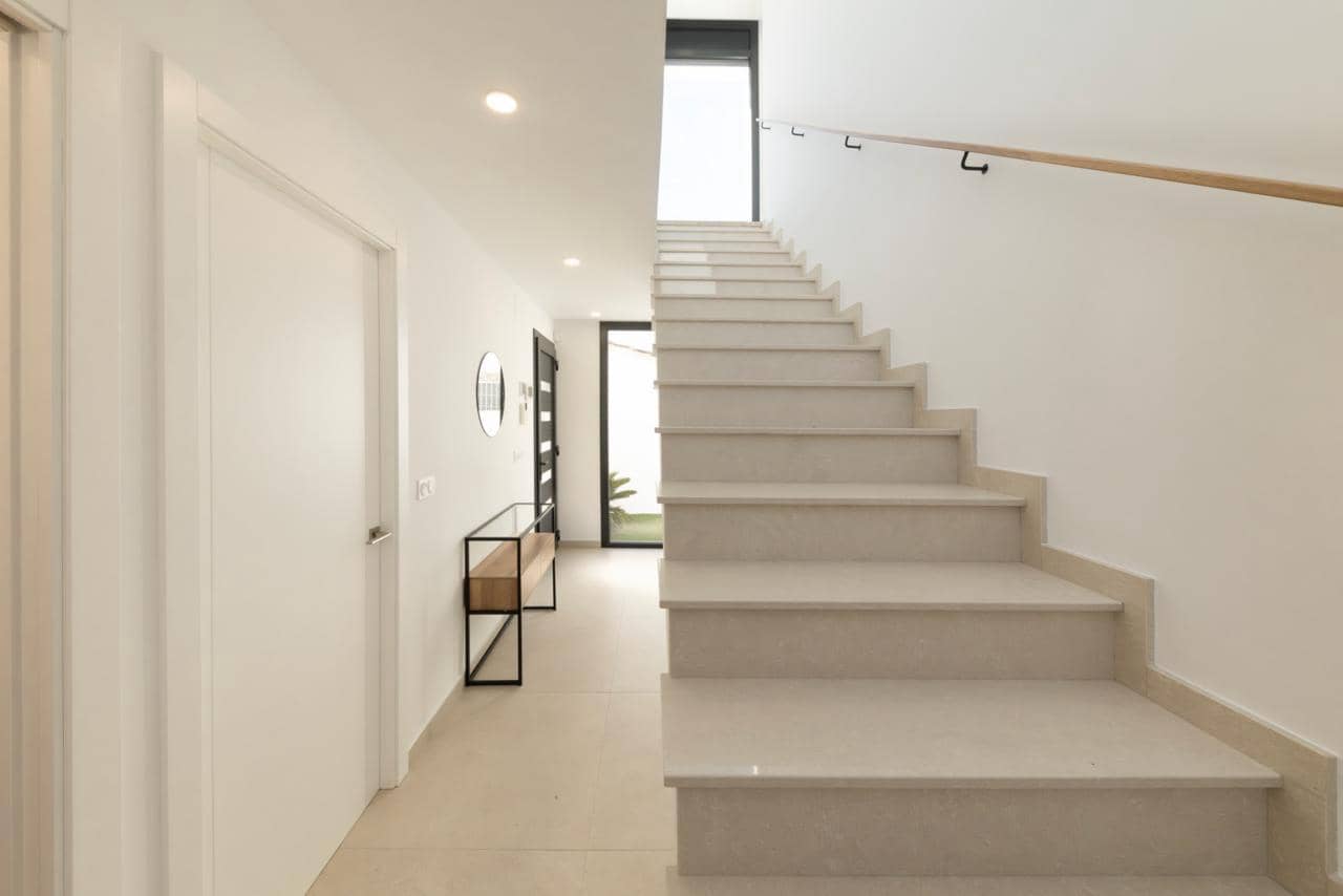 4 makuuhuone Huvila myytävänä paikassa Empuriabrava - 1 290 000 € (Ref: 9598220)