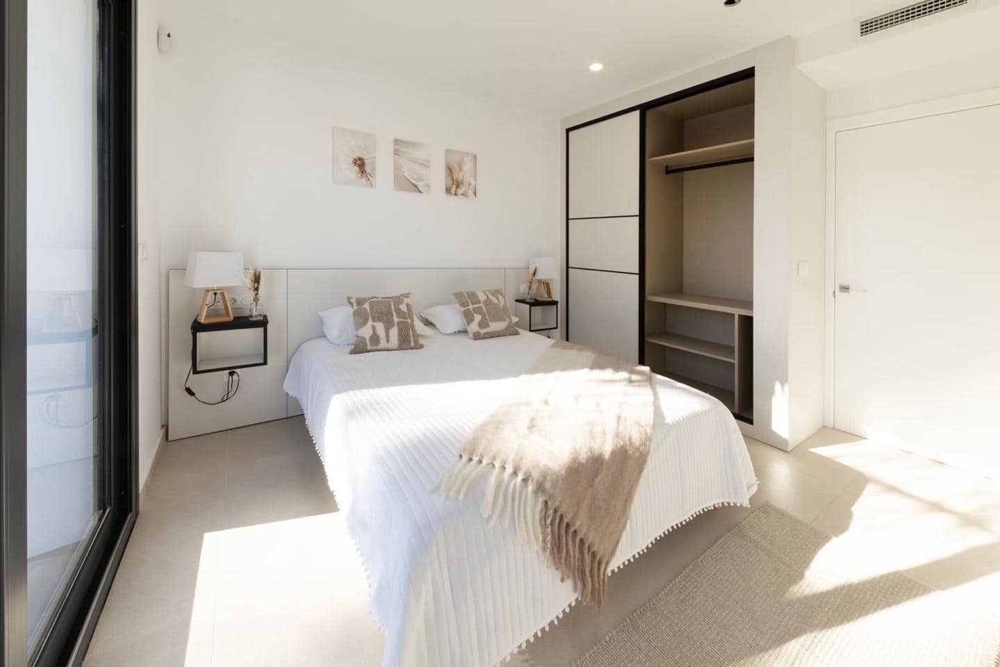 4 makuuhuone Huvila myytävänä paikassa Empuriabrava - 1 290 000 € (Ref: 9598220)