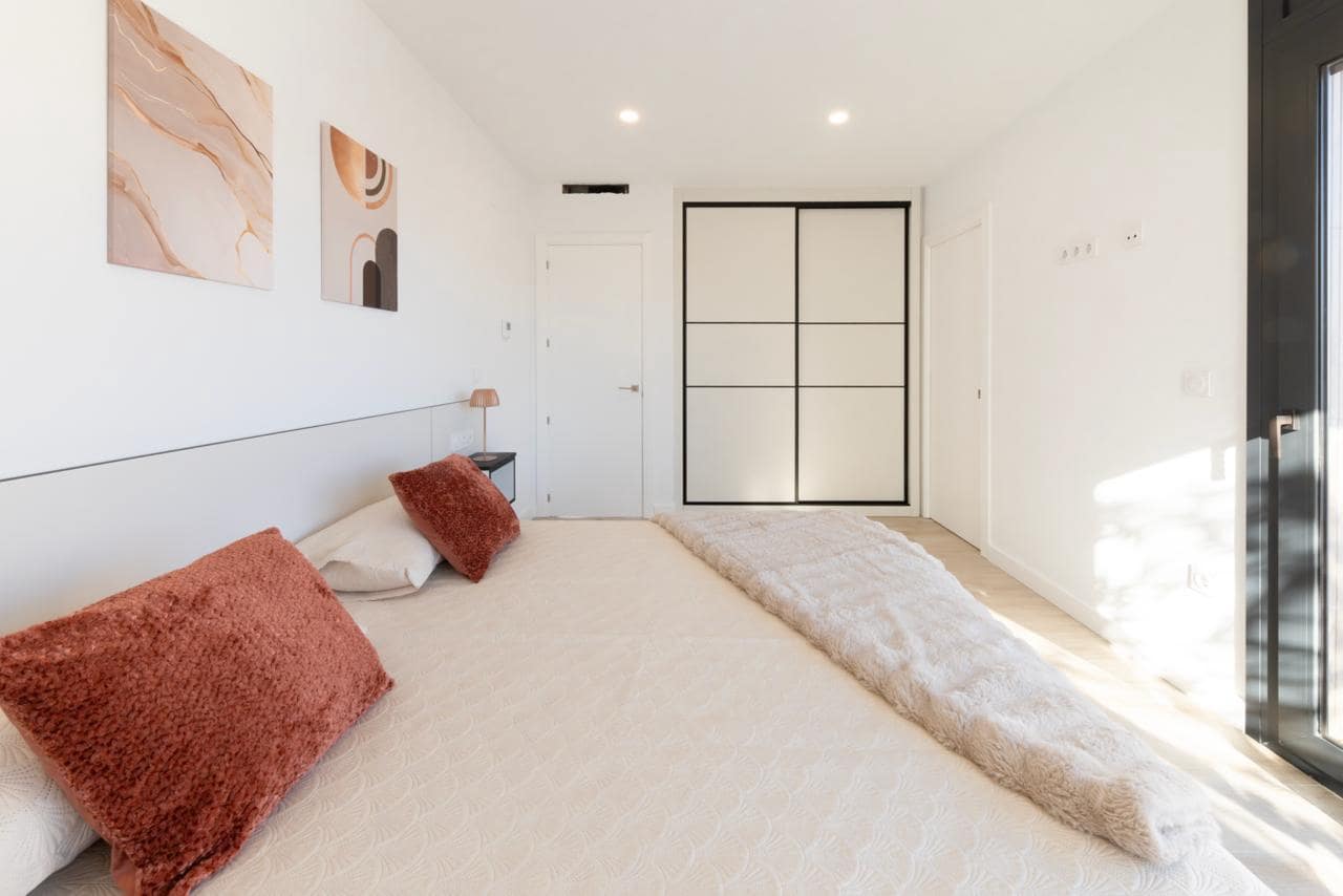 4 makuuhuone Huvila myytävänä paikassa Empuriabrava - 1 290 000 € (Ref: 9598220)