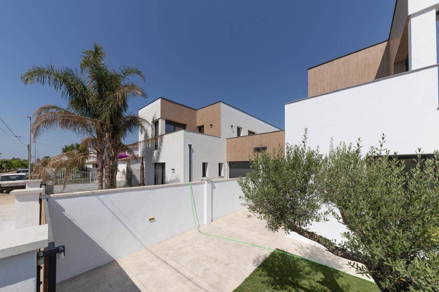 4 makuuhuone Huvila myytävänä paikassa Empuriabrava - 1 290 000 € (Ref: 9598220)