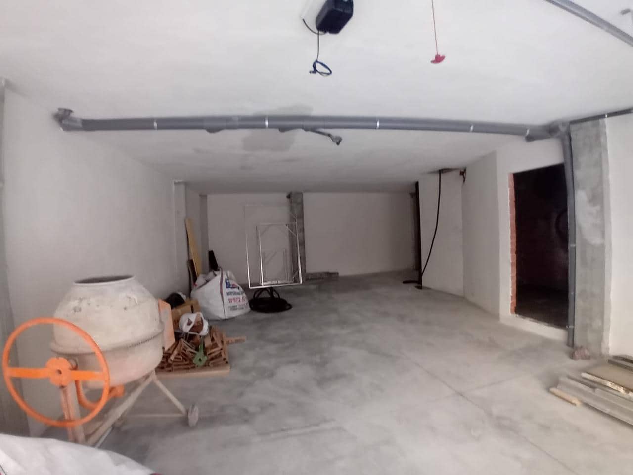 2 bedroom Flat for sale in Roses with garage - € 340,000 (Ref: 9598221)