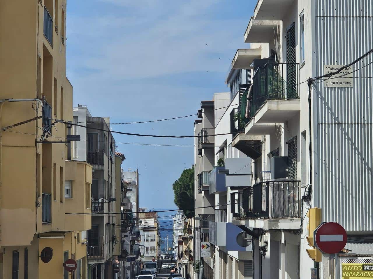 2 bedroom Flat for sale in Roses with garage - € 340,000 (Ref: 9598221)