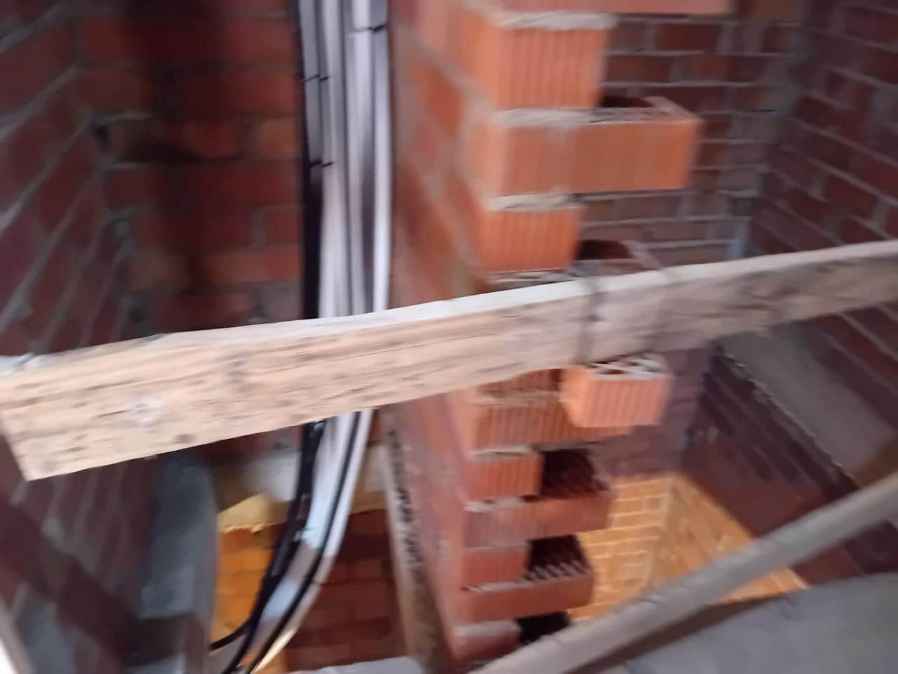 2 bedroom Flat for sale in Roses with garage - € 340,000 (Ref: 9598221)