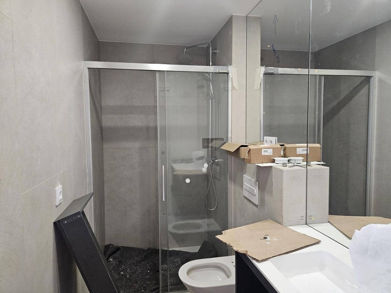 3 bedroom Flat for sale in Roses with garage - € 600,000 (Ref: 9598222)