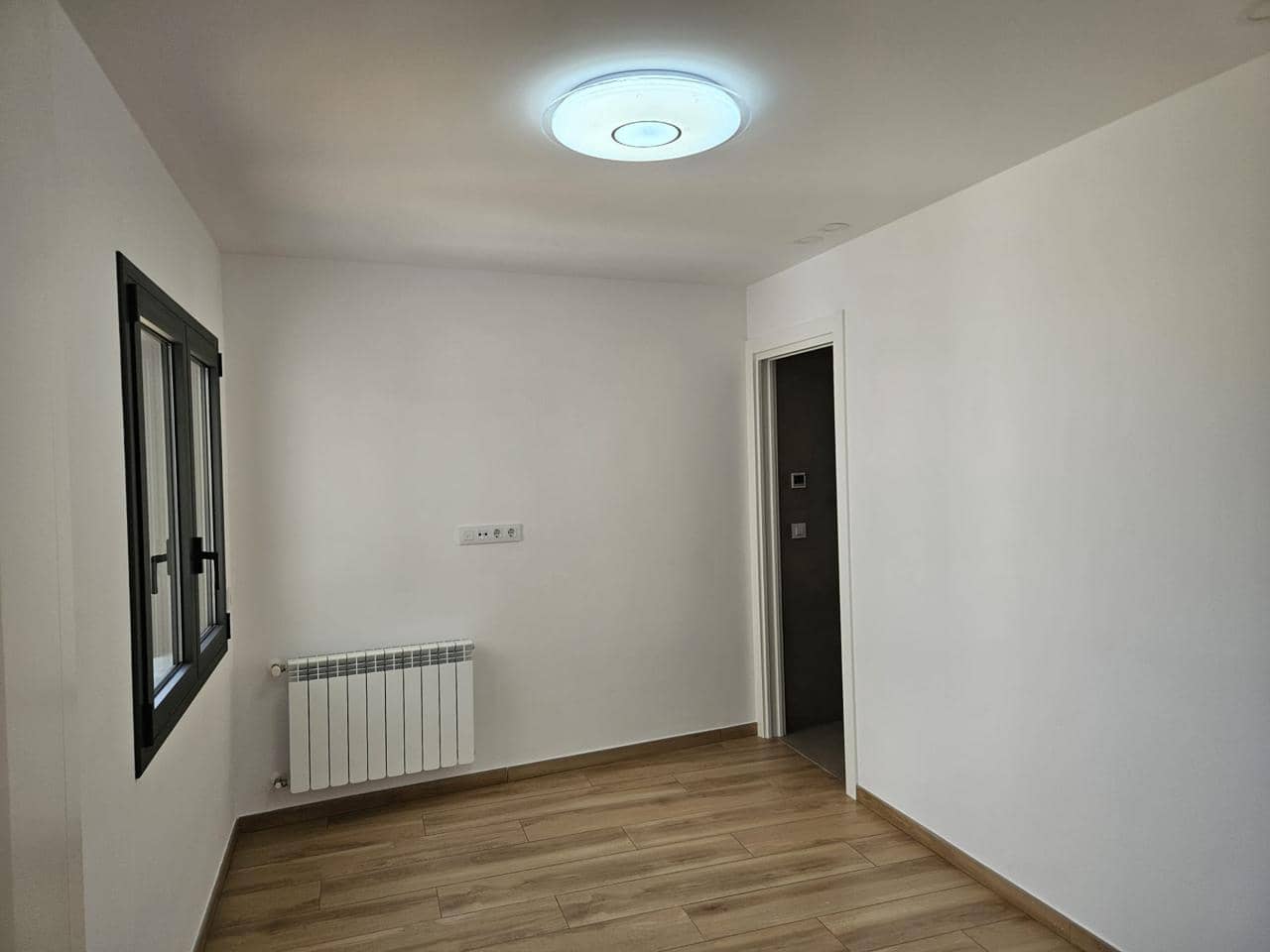 3 quarto Apartamento para venda em Roses com garagem - 600 000 € (Ref: 9598222)
