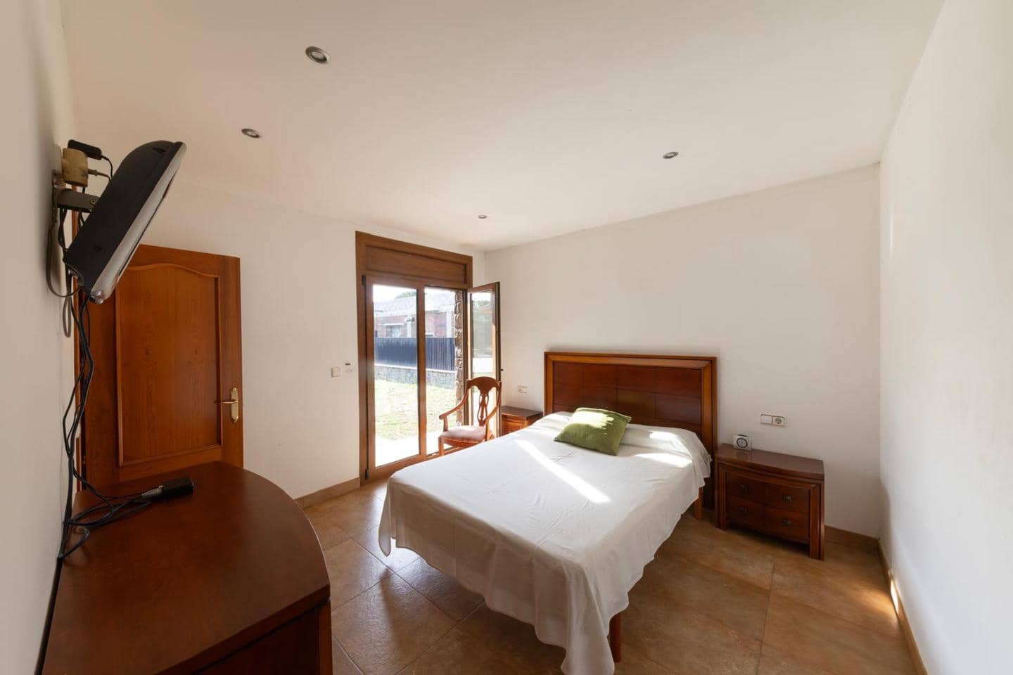 5 makuuhuone Huvila myytävänä paikassa Castello d'Empuries mukana uima-altaan 
autotalli - 1 050 000 € (Ref: 9598226)