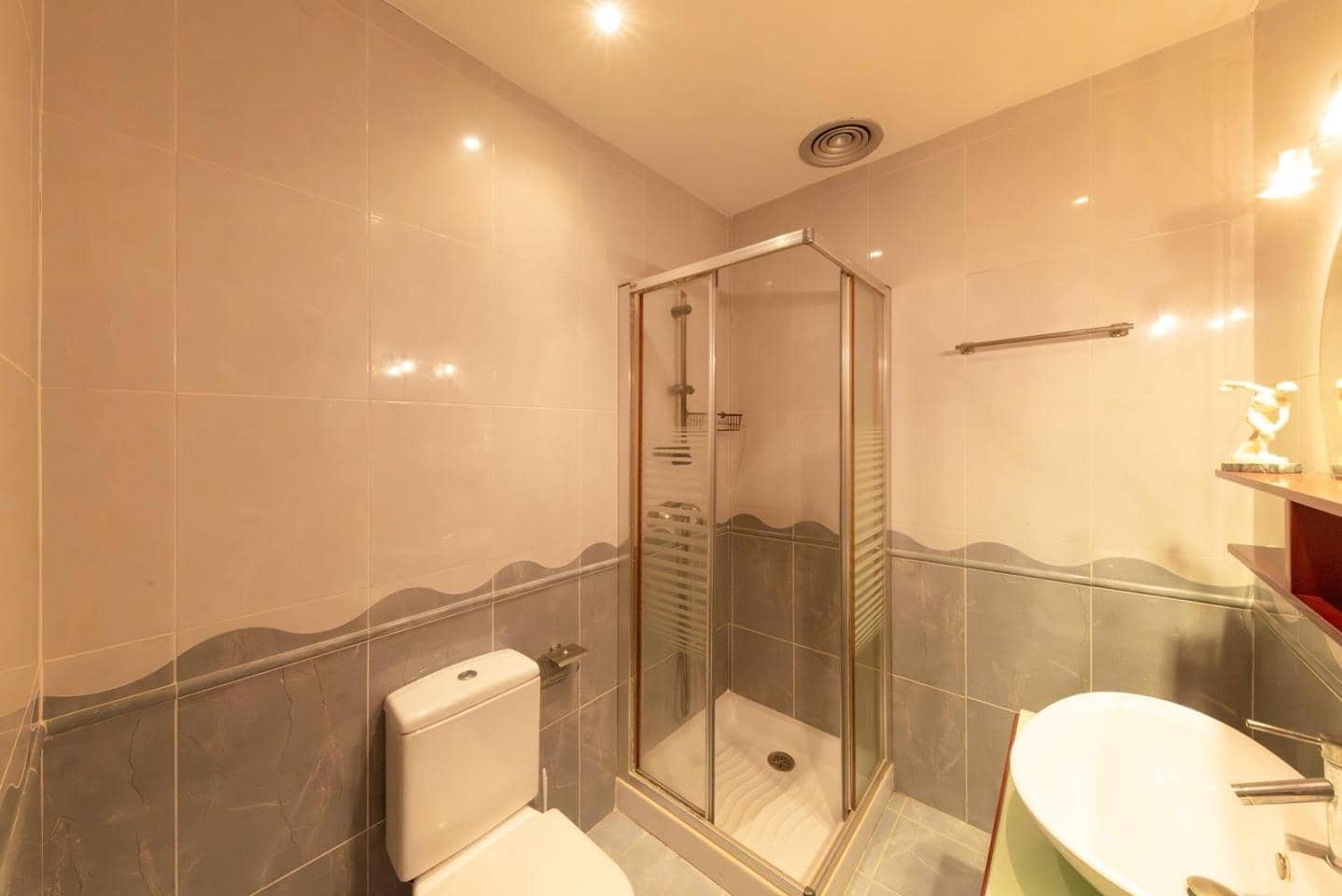 5 makuuhuone Huvila myytävänä paikassa Castello d'Empuries mukana uima-altaan 
autotalli - 1 050 000 € (Ref: 9598226)