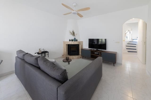 3 makuuhuone Huvila myytävänä paikassa Empuriabrava, Castelló d'Empúries - 345 000 € (Ref: 9598227)