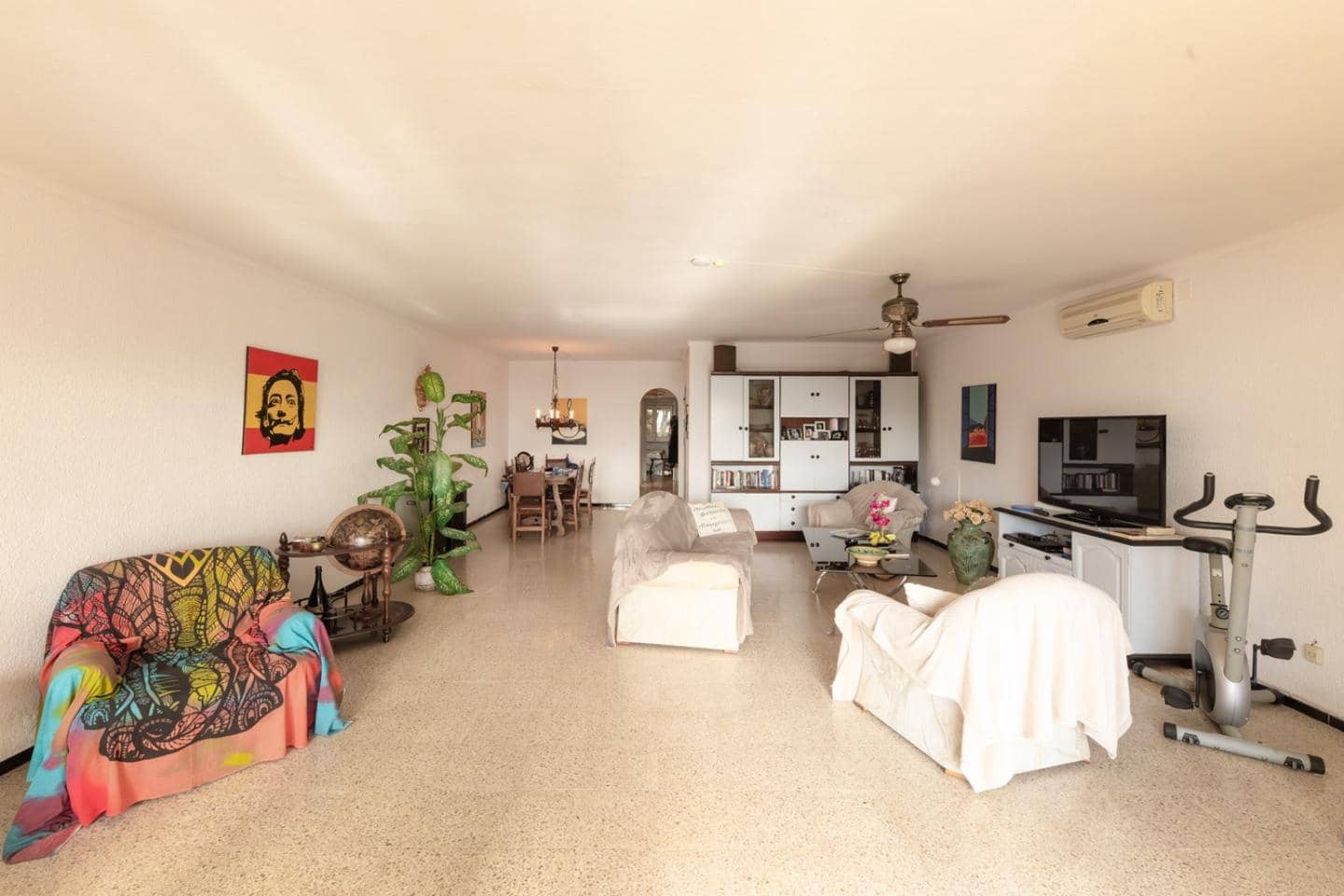 3 bedroom Flat for sale in Roses with garage - € 565,000 (Ref: 9598229)