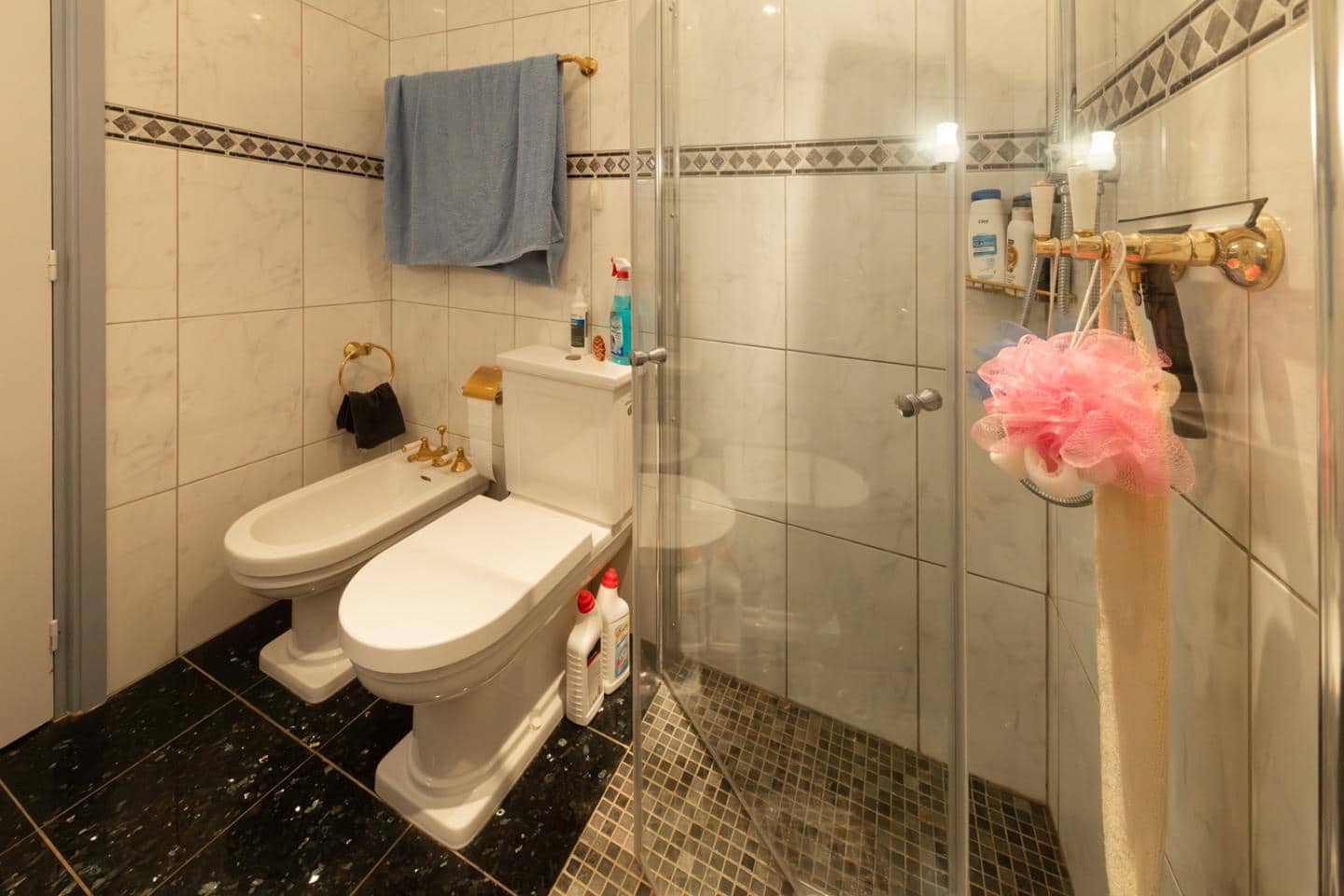 3 bedroom Flat for sale in Roses with garage - € 565,000 (Ref: 9598229)