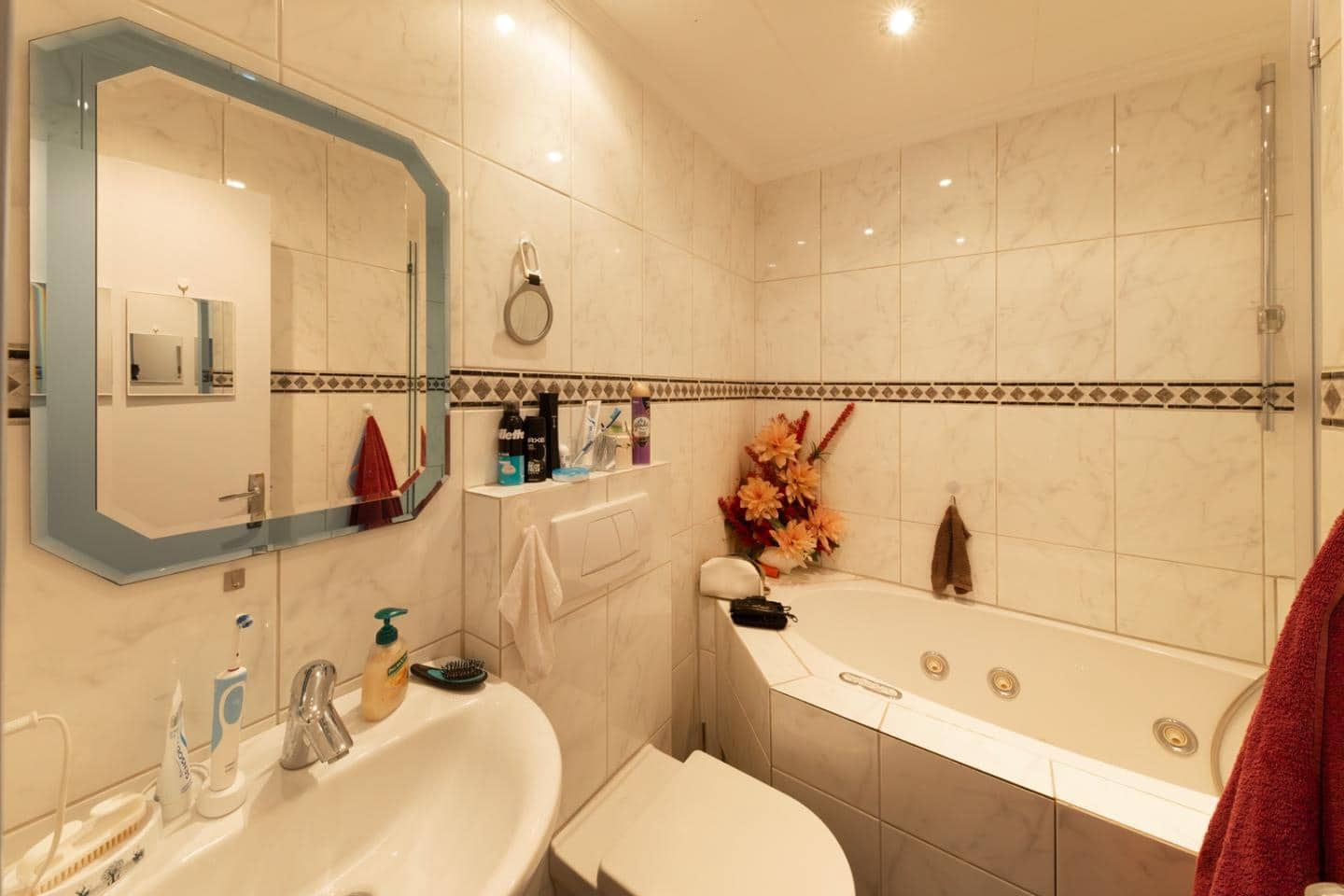 3 bedroom Flat for sale in Roses with garage - € 565,000 (Ref: 9598229)