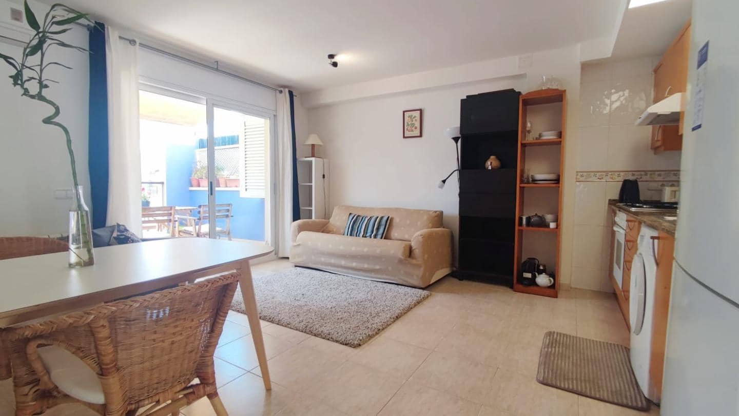 2 bedroom Flat for rent in Sitges - € 1,500 (Ref: 9598230)