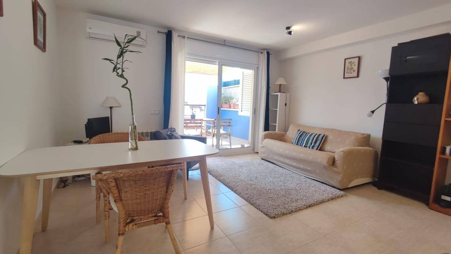 2 bedroom Flat for rent in Sitges - € 1,500 (Ref: 9598230)