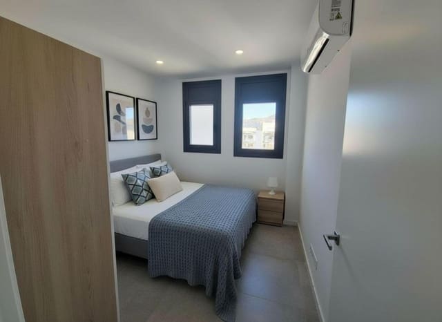 2 slaapkamer Penthouse te koop in Santa Margarida, Roses - € 325.000 (Ref: 9598232)