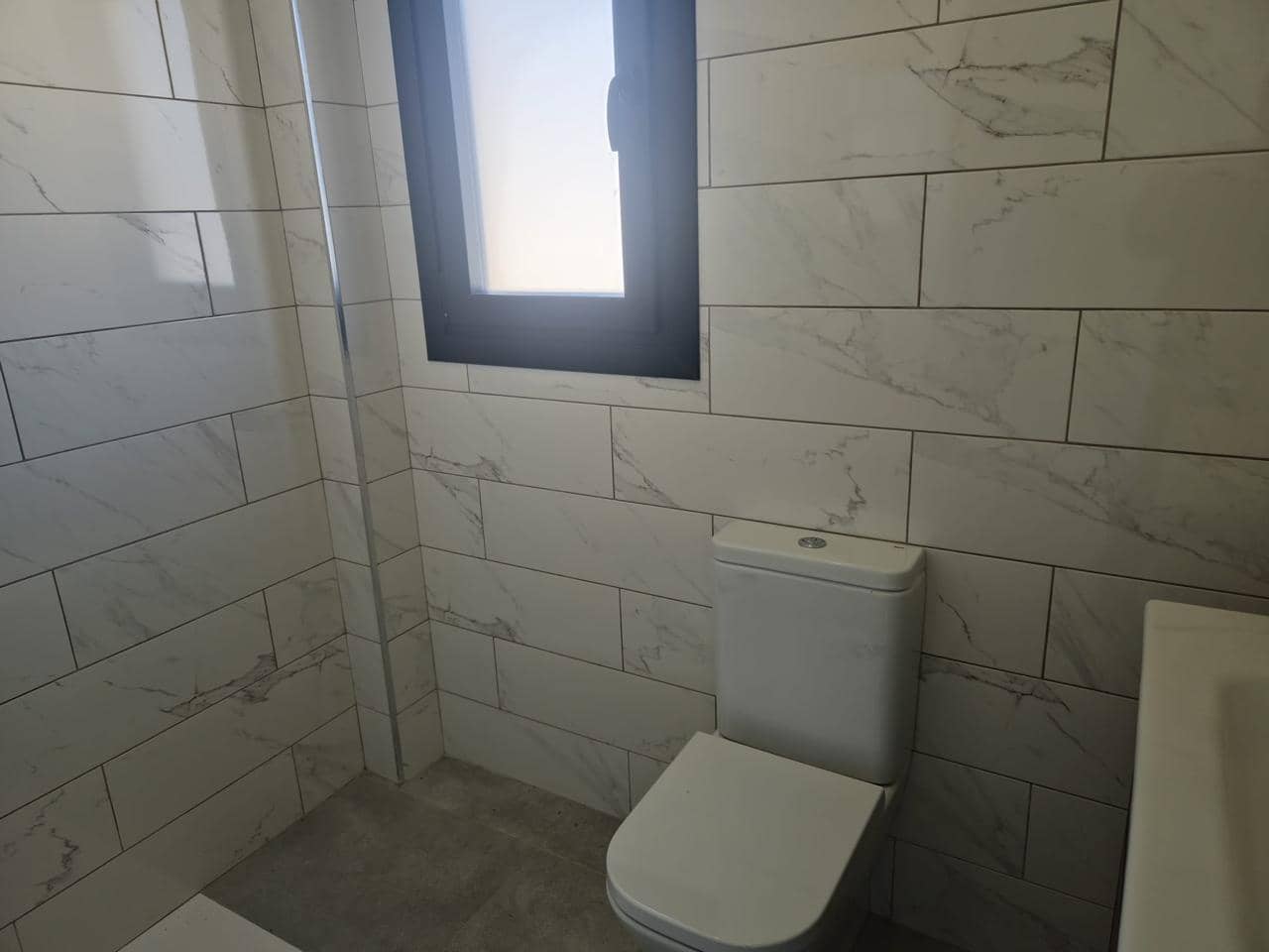 2 slaapkamer Appartement te koop in Roses - € 345.000 (Ref: 9598233)