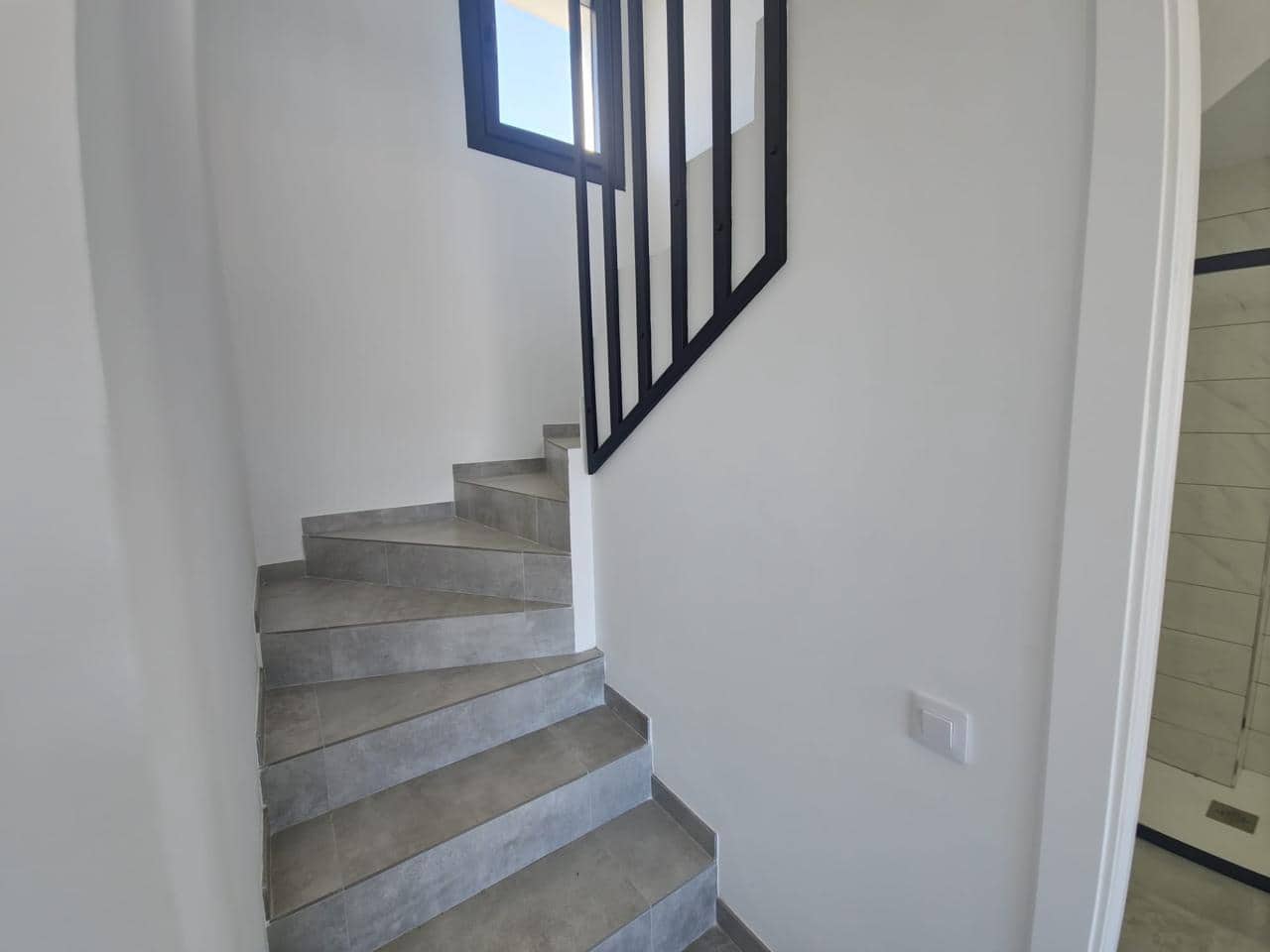 2 slaapkamer Appartement te koop in Roses - € 345.000 (Ref: 9598233)