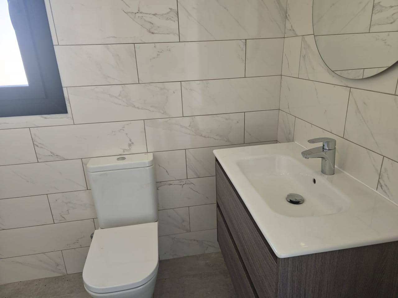 2 slaapkamer Appartement te koop in Roses - € 325.000 (Ref: 9598234)