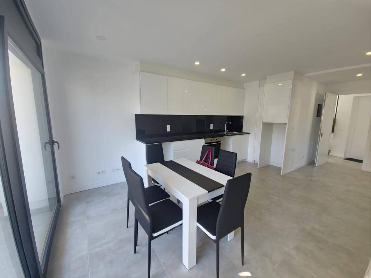 2 sypialnia Mieszkanie na sprzedaż w Roses - 215 000 € (Ref: 9598235)