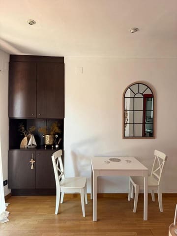 2 bedroom Flat for rent in Sitges - € 1,300 (Ref: 9598236)