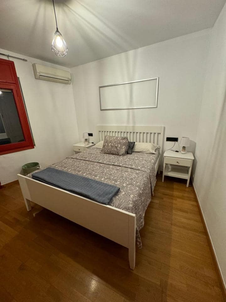 2 bedroom Flat for rent in Sitges - € 1,300 (Ref: 9598236)