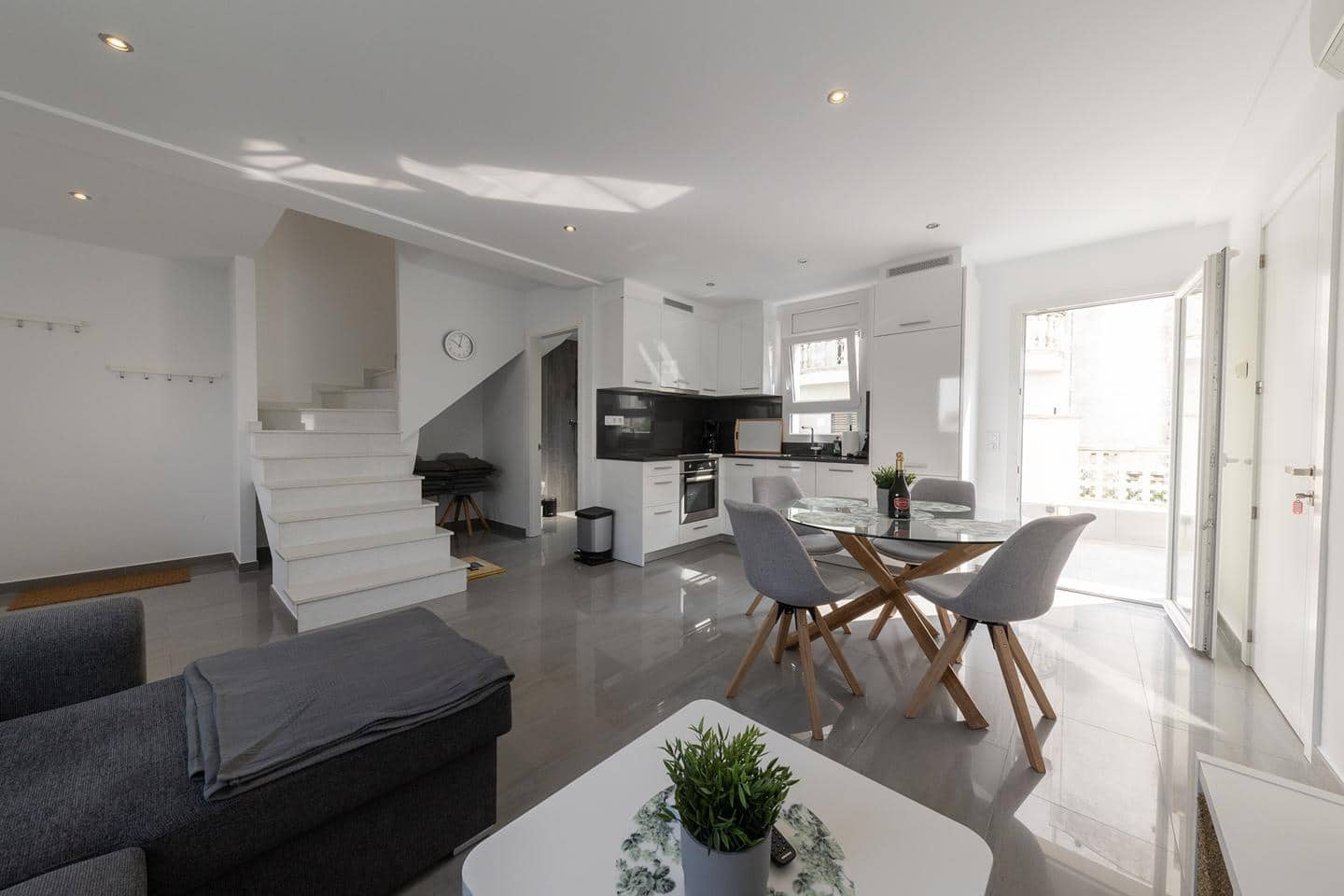 3 makuuhuone Huvila myytävänä paikassa Empuriabrava mukana uima-altaan - 375 000 € (Ref: 9598237)