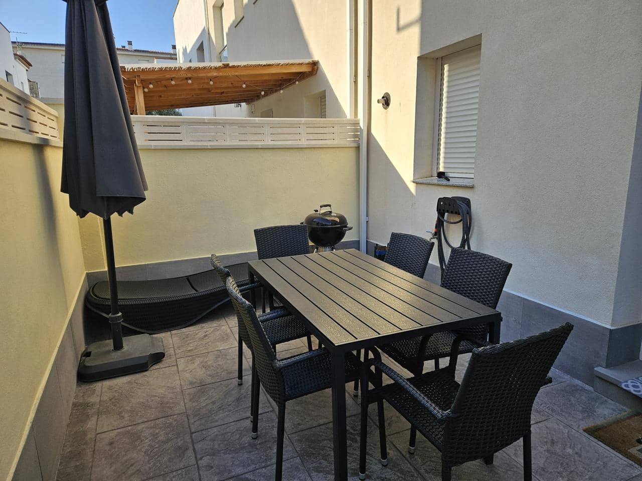 3 makuuhuone Huvila myytävänä paikassa Empuriabrava mukana uima-altaan - 375 000 € (Ref: 9598237)