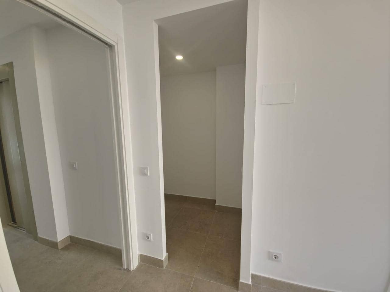 3 Zimmer Villa zu verkaufen in Empuriabrava mit Garage - 630.000 € (Ref: 9598238)