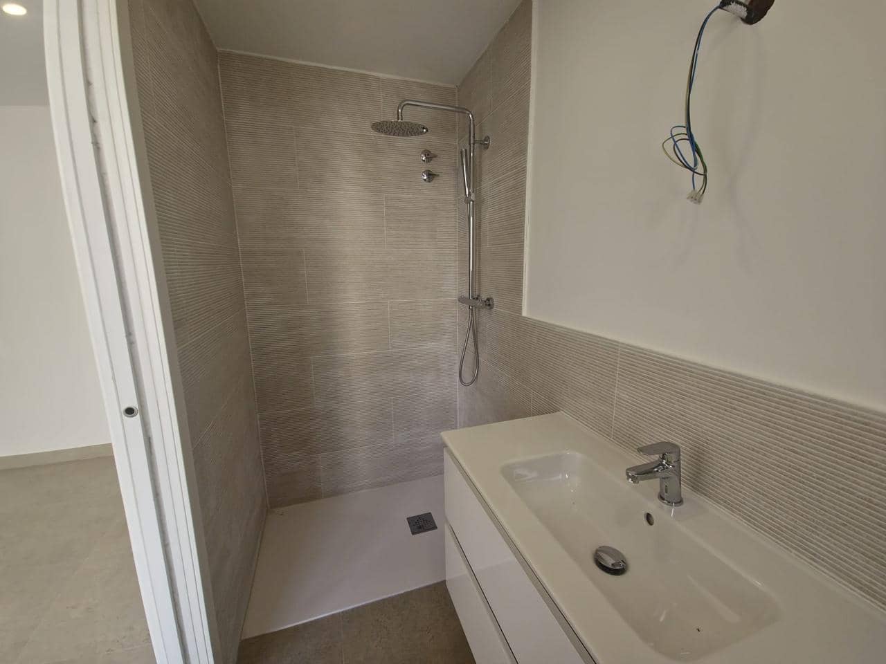 3 Zimmer Villa zu verkaufen in Empuriabrava mit Garage - 630.000 € (Ref: 9598238)