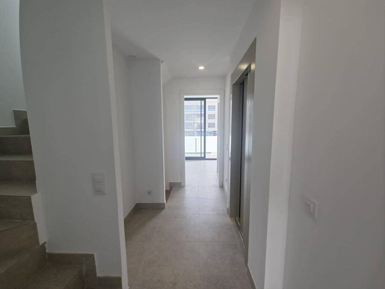 3 Zimmer Villa zu verkaufen in Empuriabrava mit Garage - 630.000 € (Ref: 9598238)