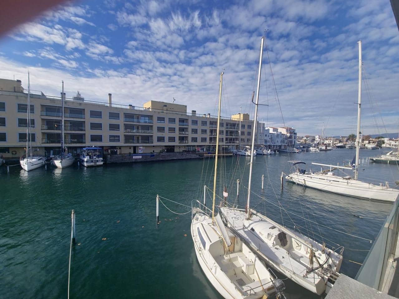 3 Zimmer Villa zu verkaufen in Empuriabrava mit Garage - 630.000 € (Ref: 9598238)