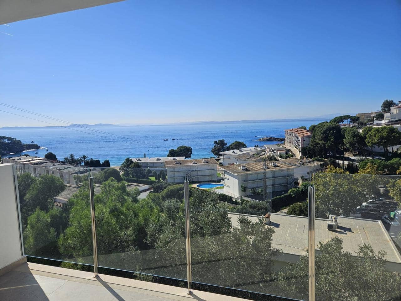 4 makuuhuone Huvila myytävänä paikassa Roses - 620 000 € (Ref: 9598239)