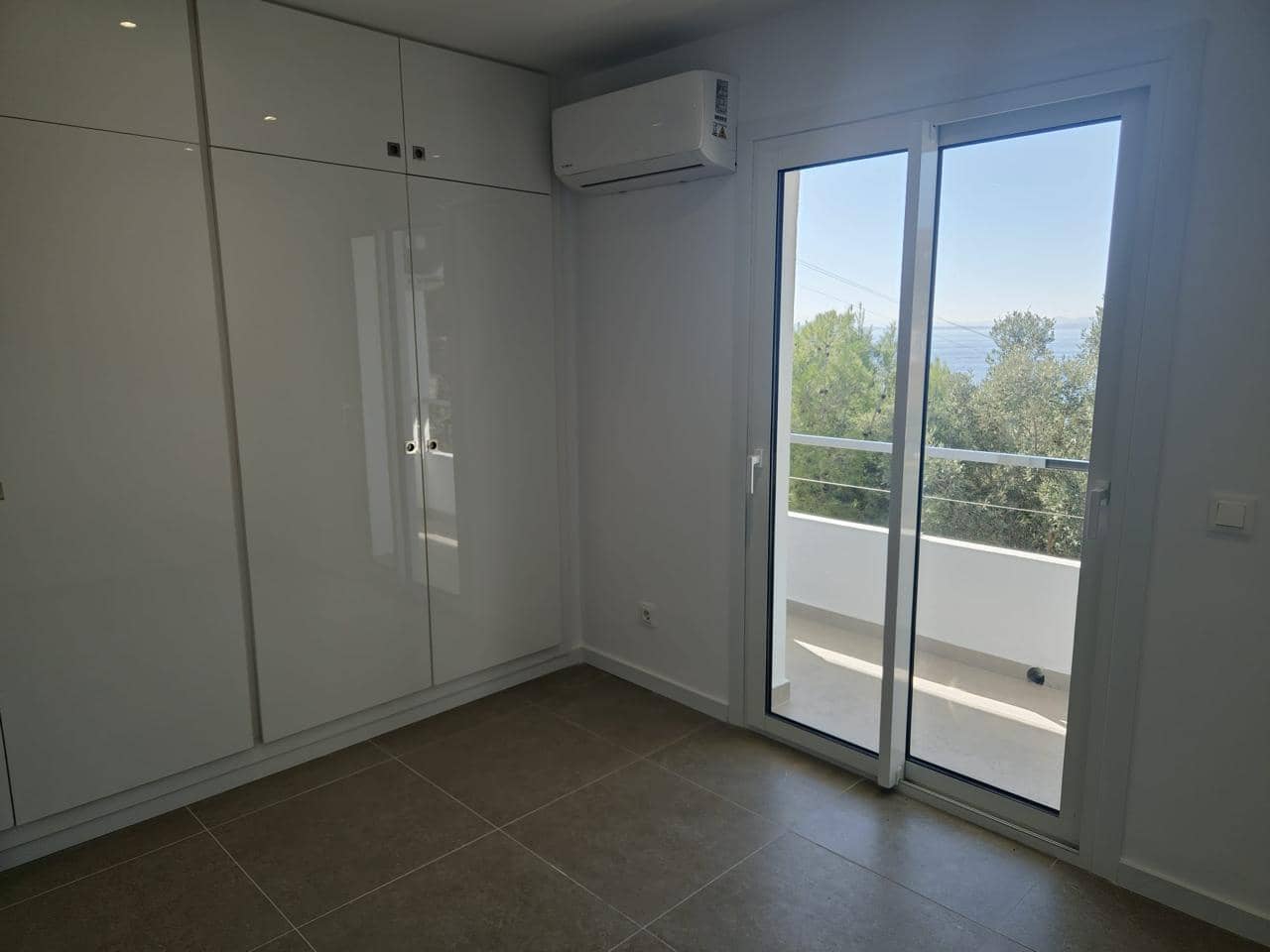 4 makuuhuone Huvila myytävänä paikassa Roses - 620 000 € (Ref: 9598239)