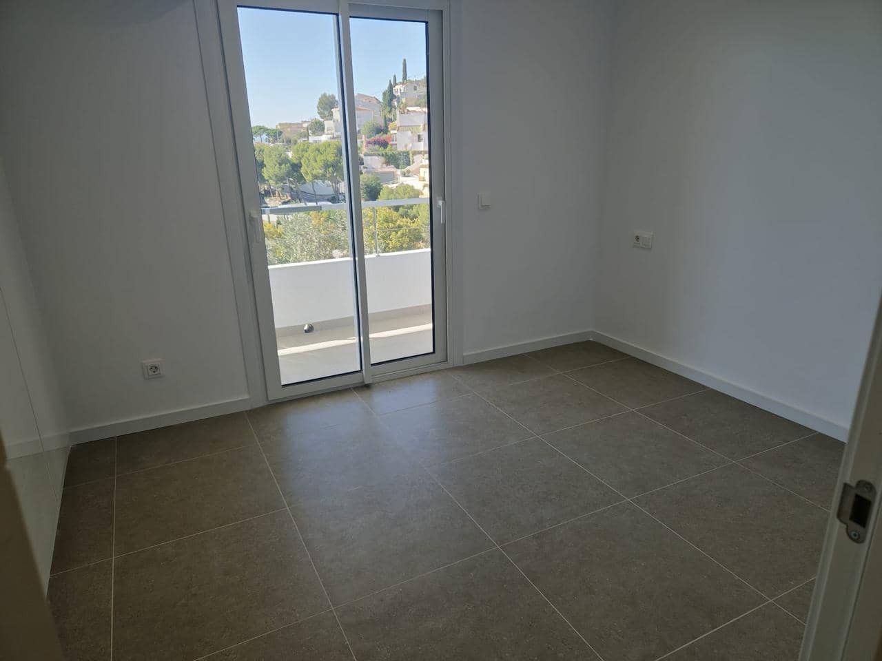 4 makuuhuone Huvila myytävänä paikassa Roses - 620 000 € (Ref: 9598239)