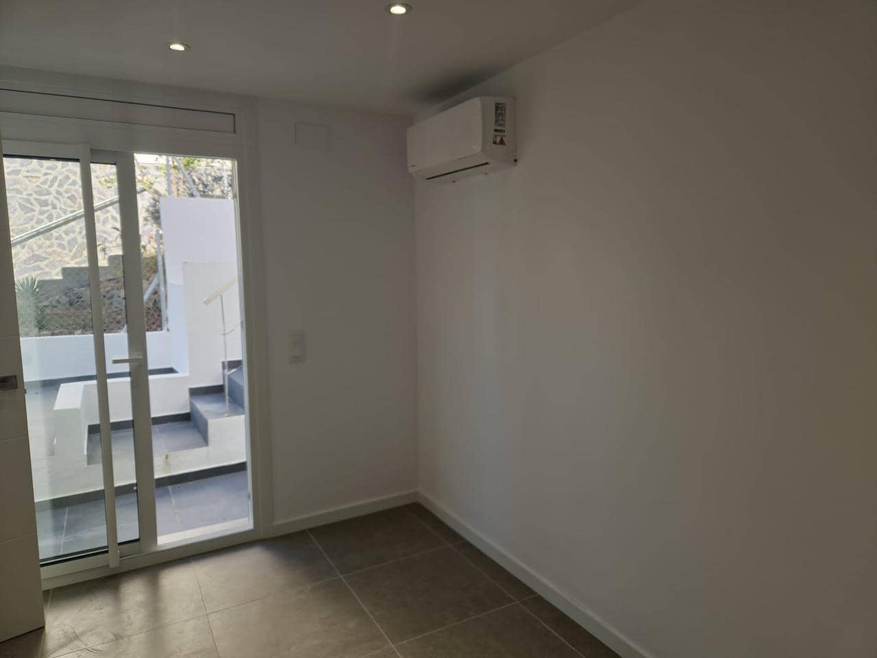 4 makuuhuone Huvila myytävänä paikassa Roses - 620 000 € (Ref: 9598239)