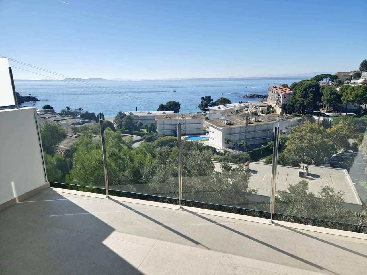 4 makuuhuone Huvila myytävänä paikassa Roses - 620 000 € (Ref: 9598239)