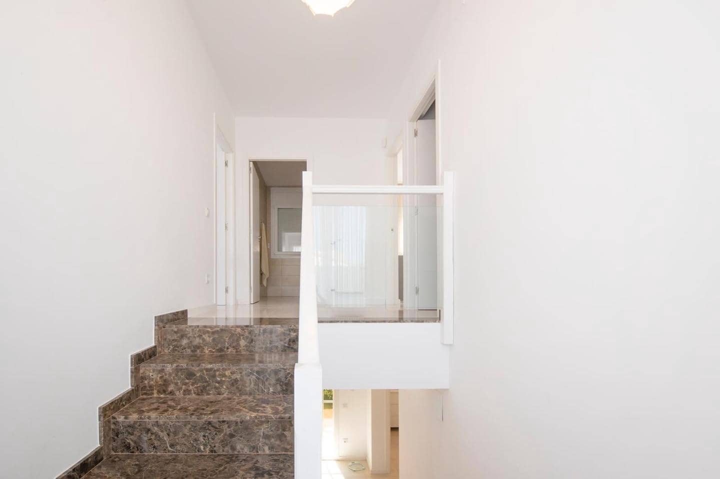 Chalet de 3 habitaciones en Roses en venta con piscina - 1.300.000 € (Ref: 9598241)