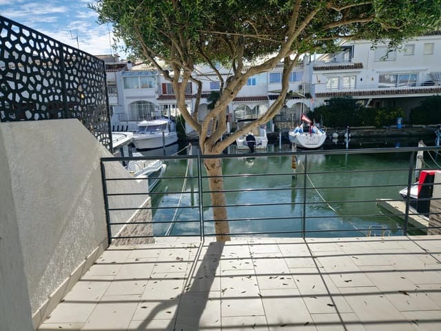 3 Zimmer Villa zu verkaufen in Empuriabrava, Castelló d'Empúries mit Garage - 490.000 € (Ref: 9598242)