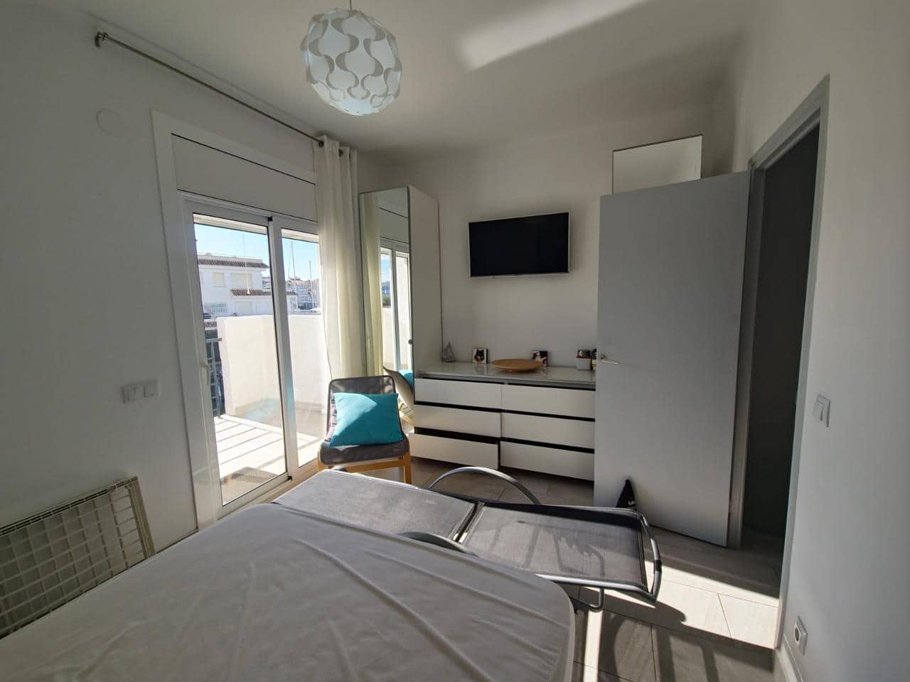 3 Zimmer Villa zu verkaufen in Empuriabrava mit Garage - 490.000 € (Ref: 9598242)