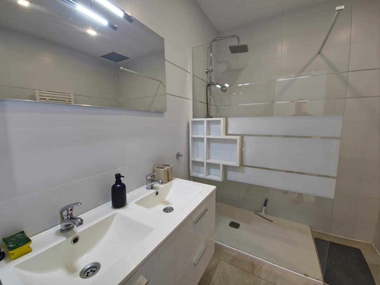 3 Zimmer Villa zu verkaufen in Empuriabrava mit Garage - 490.000 € (Ref: 9598242)