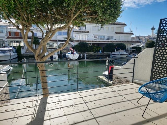 3 Zimmer Villa zu verkaufen in Empuriabrava, Castelló d'Empúries mit Garage - 490.000 € (Ref: 9598242)