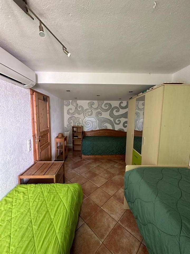 5 makuuhuone Huvila myytävänä paikassa Empuriabrava - 1 200 000 € (Ref: 9598244)