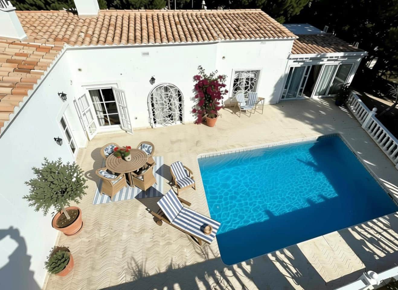 5 makuuhuone Huvila myytävänä paikassa Empuriabrava - 1 200 000 € (Ref: 9598244)