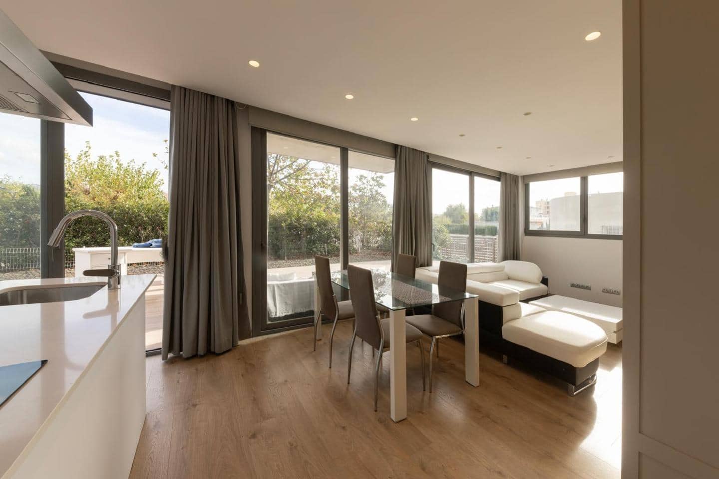 3 soveværelse Lejlighed til salg i Roses med garage - € 420.000 (Ref: 9598246)