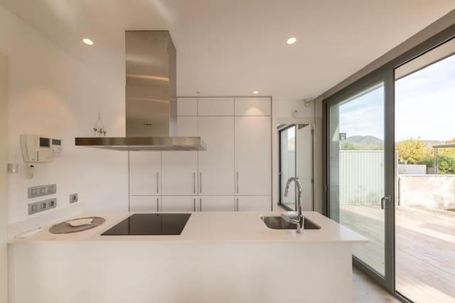 3 soveværelse Lejlighed til salg i Roses med garage - € 420.000 (Ref: 9598246)