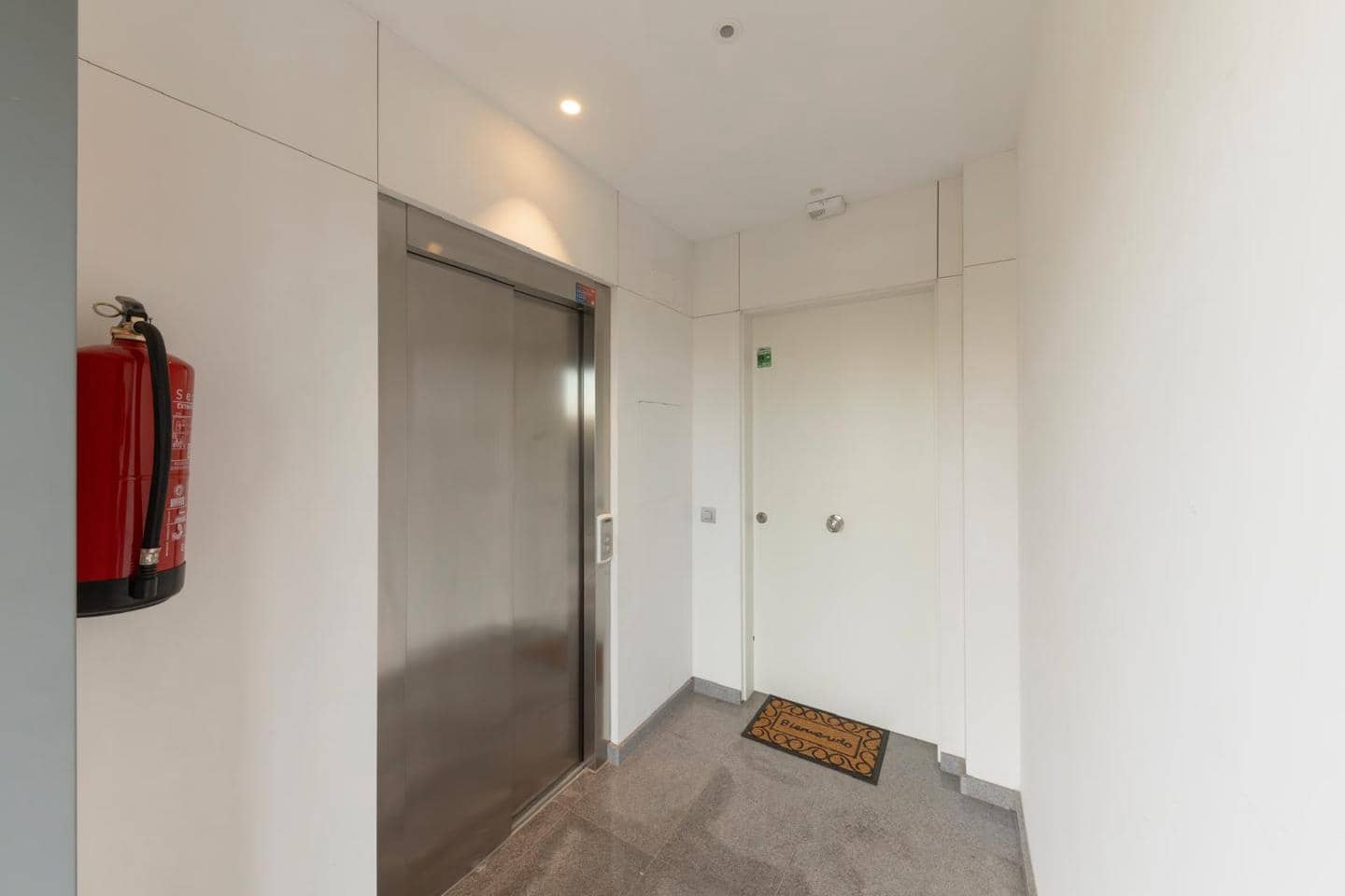 3 soveværelse Lejlighed til salg i Roses med garage - € 420.000 (Ref: 9598246)