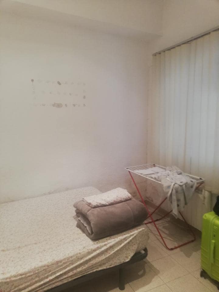 2 soveværelse Villa til salg i Figueres - € 105.000 (Ref: 9598247)