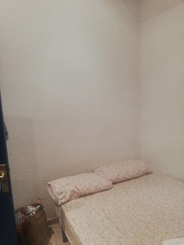 2 soveværelse Villa til salg i Figueres - € 105.000 (Ref: 9598247)