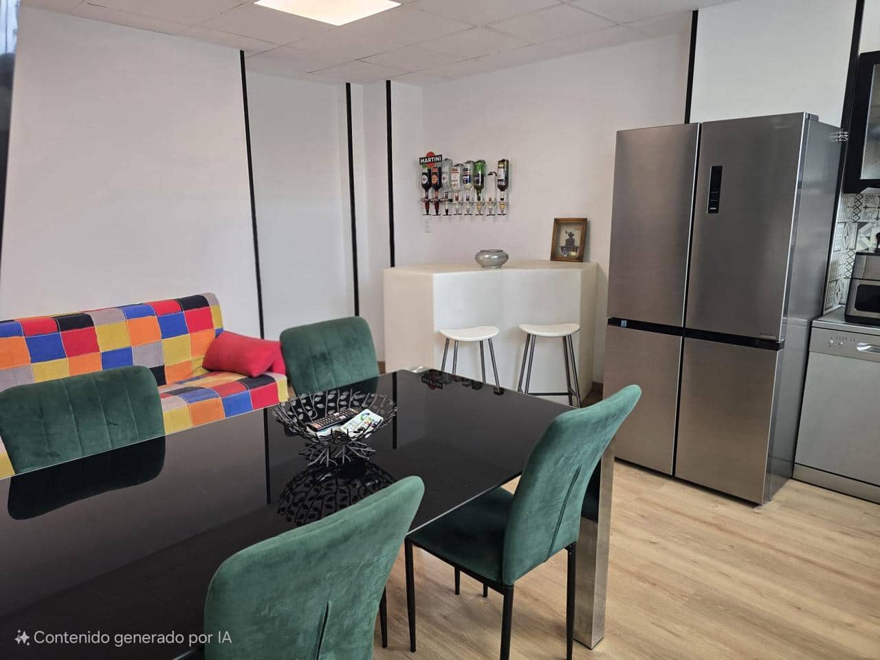 6 bedroom Business for sale in Empuriabrava - € 169,000 (Ref: 9598248)